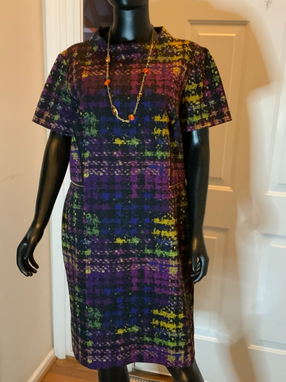 Tahari Dress Short Sleeves - Picture 2 of 9